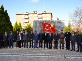 Eşme Kaymakamı Murat ÖZDEMİR İlçemizde Vekaleten Göreve Başladı